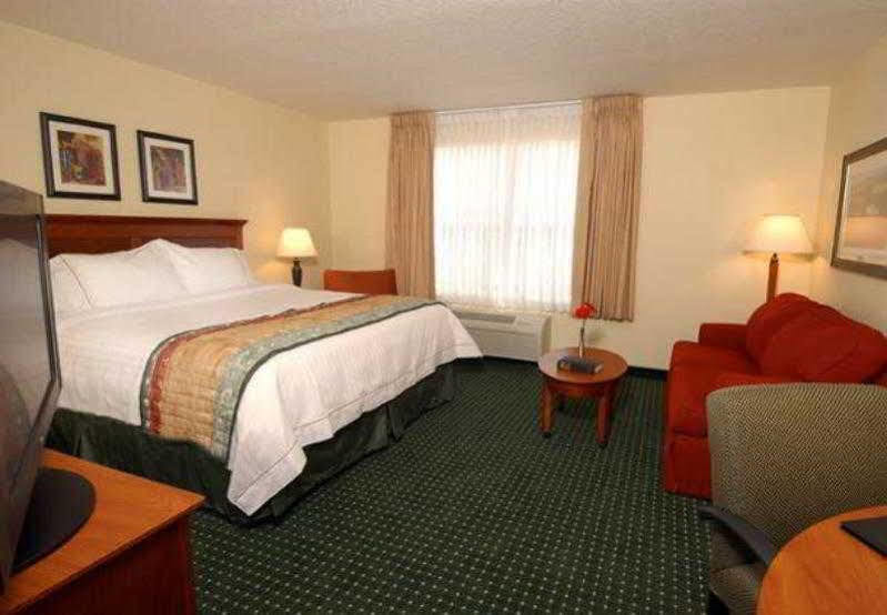 Towneplace Suites Те-Виллиджис Экстерьер фото